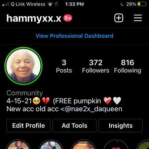 Can y’all follow my Instagram please thank you